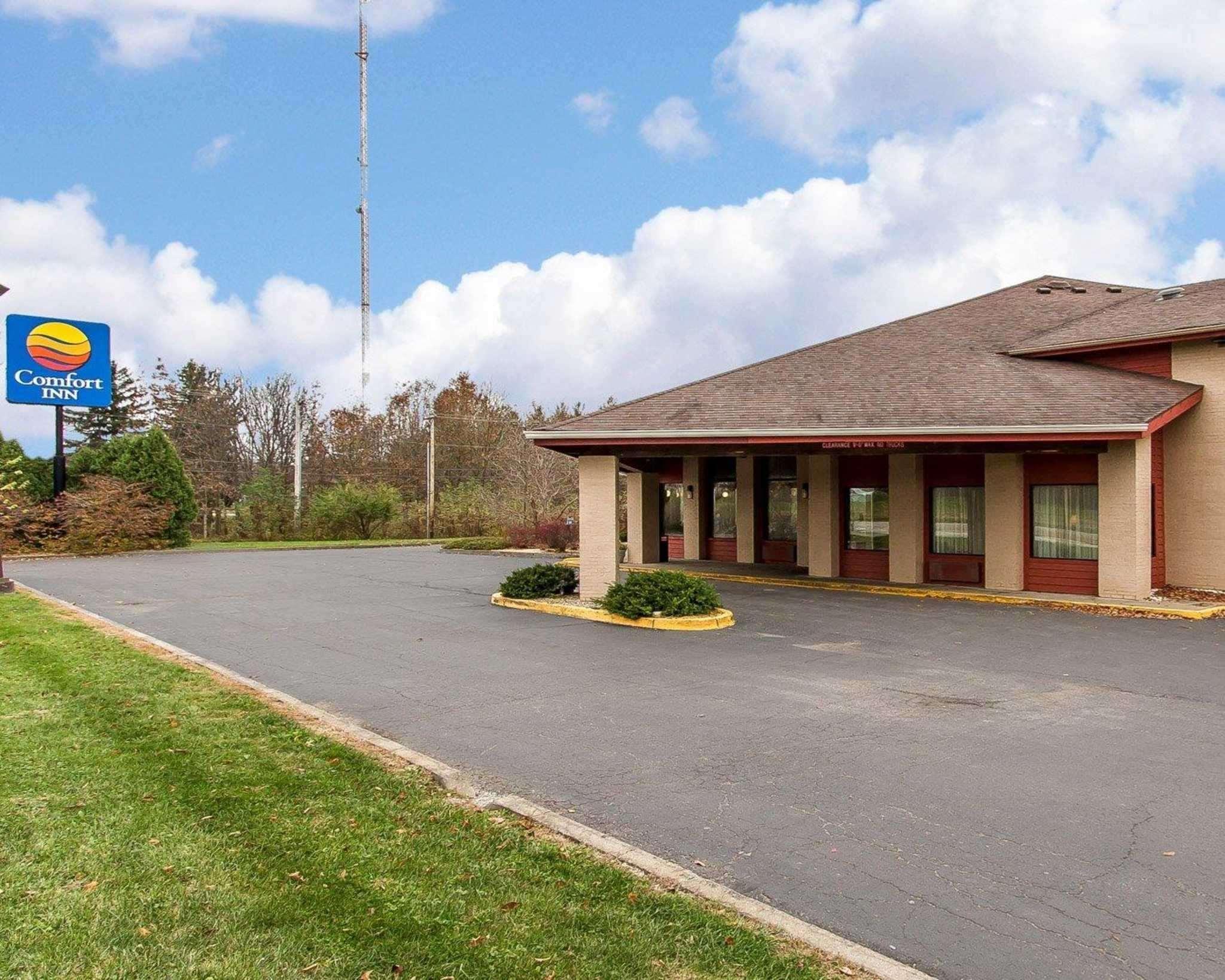 Quality Inn Macomb Near University Area מראה חיצוני תמונה